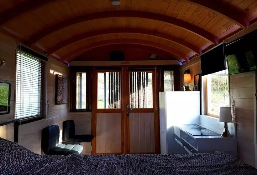 住宿加早餐 La Longère Des Nuits De Varenne