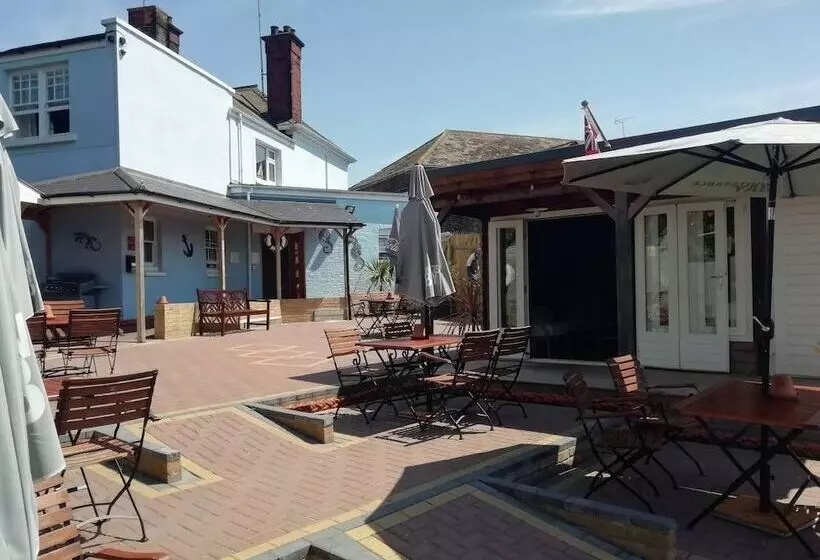 مبيت وإفطار Queen Phillippa