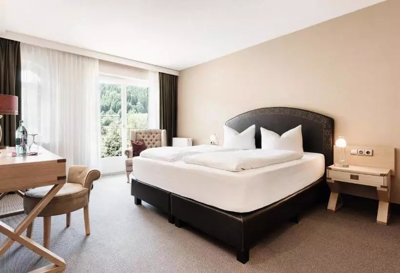 Donna Burghotel Am Hohen Bogen