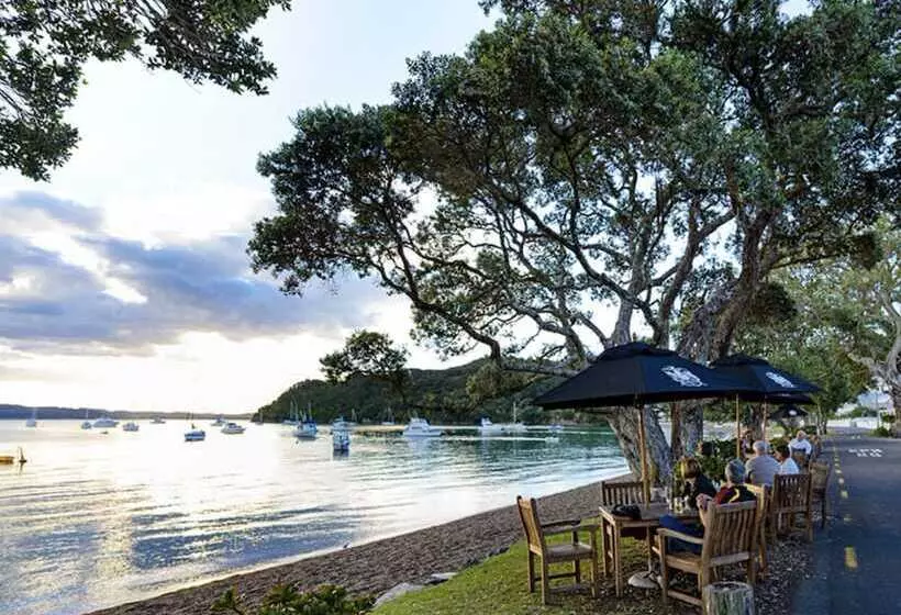 호텔 Arcadia Lodge Russell