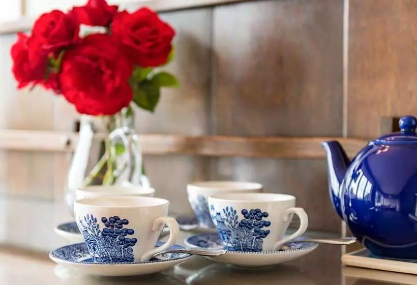 호텔 Arcadia Lodge Russell