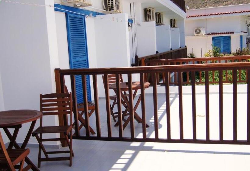 בית מלון כפרי Corali