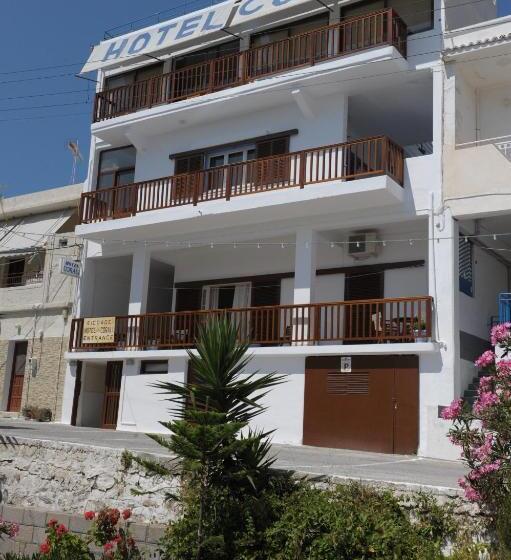 בית מלון כפרי Corali