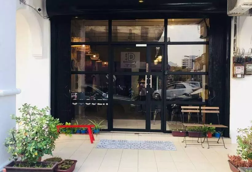 Szálloda Dou Houz   Hostel