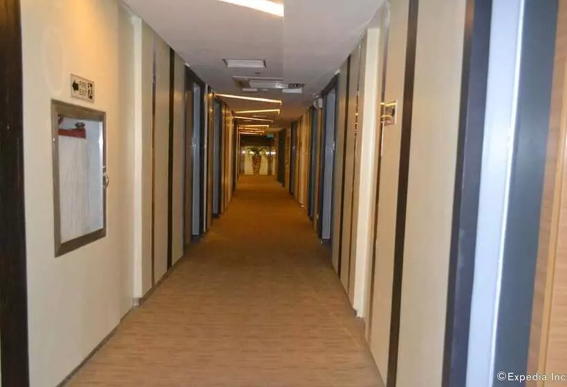 Greenleaf Hotel Gensan