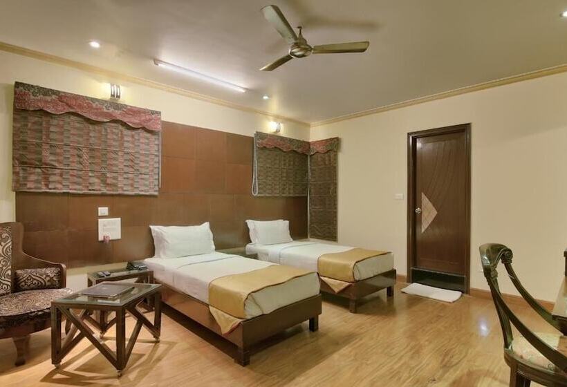 호텔 Milestone 251