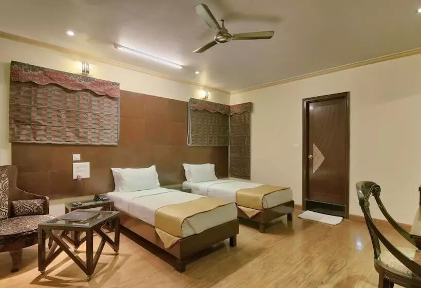 هتل Milestone 251