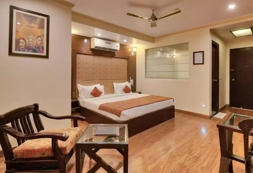 هتل Milestone 251