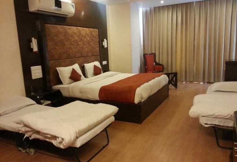 호텔 Milestone 251