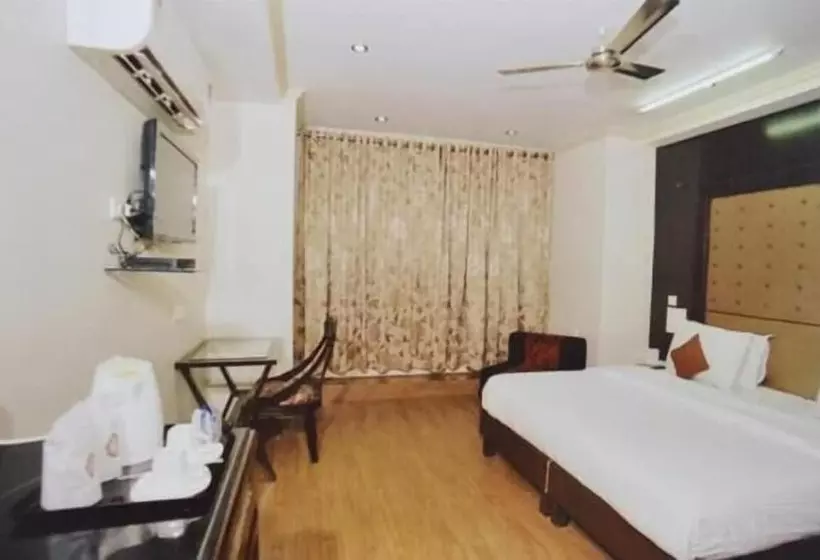 هتل Milestone 251