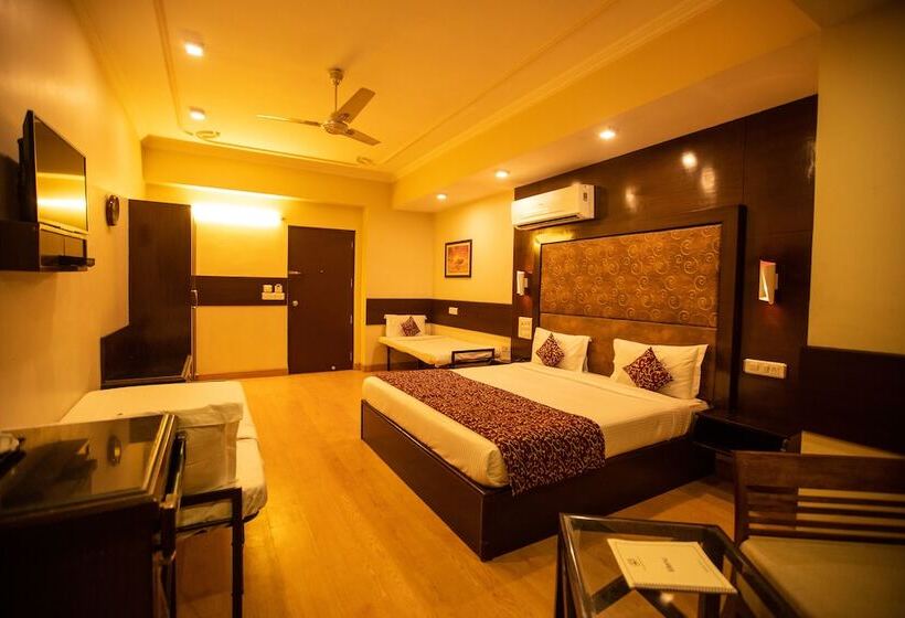 호텔 Milestone 251