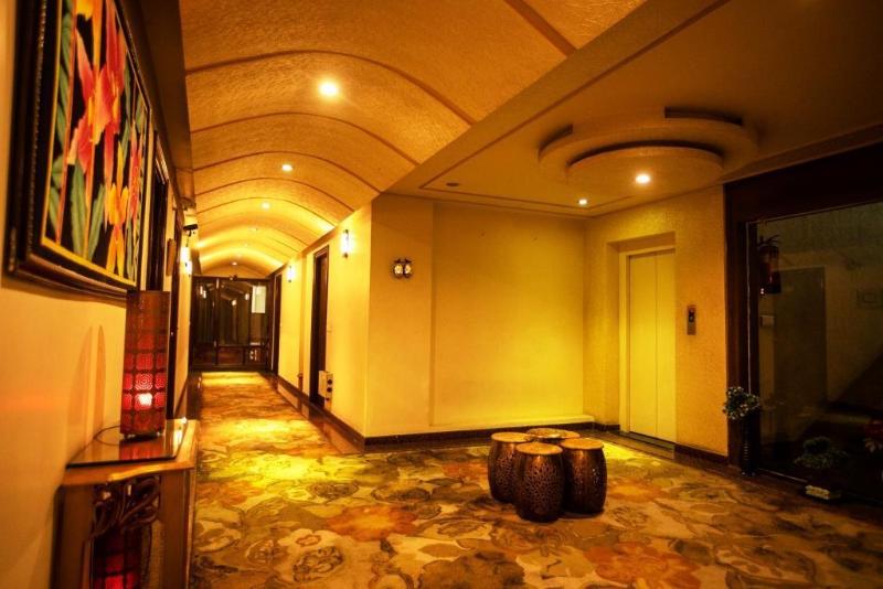 호텔 Milestone 251