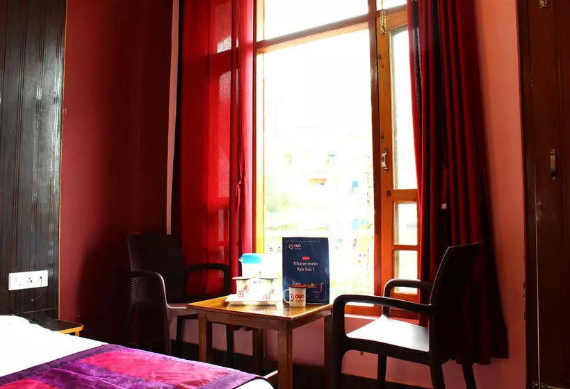 ホテル Oyo Rooms Snow View