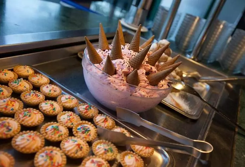 酒店 Porto Greco Village Beach