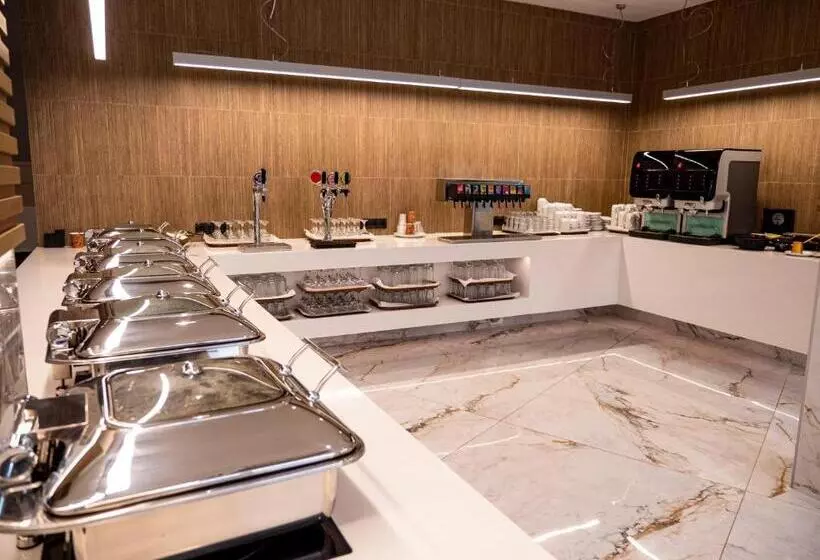 酒店 Porto Greco Village Beach