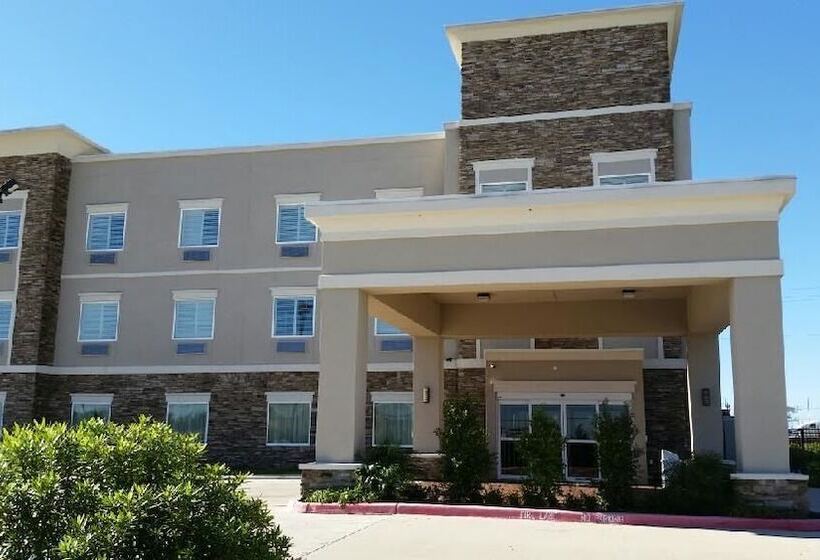 Отель Quality Inn & Suites Victoria East