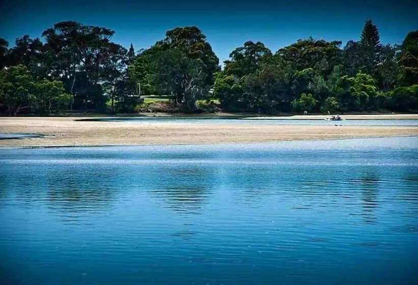 Отель Reflections Coffs Harbour   Holiday Park