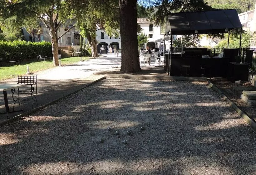 בית מלון כפרי Restaurant Du Parc En Bord De Rivière