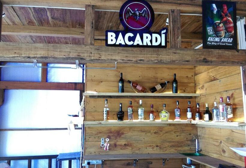 فندق Shining Sand Beach