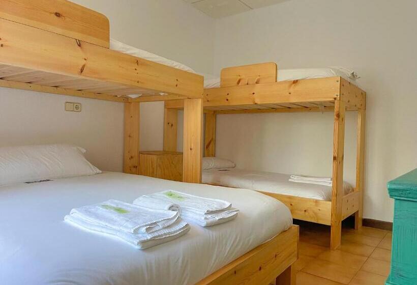 בית מלון כפרי Arena Surf