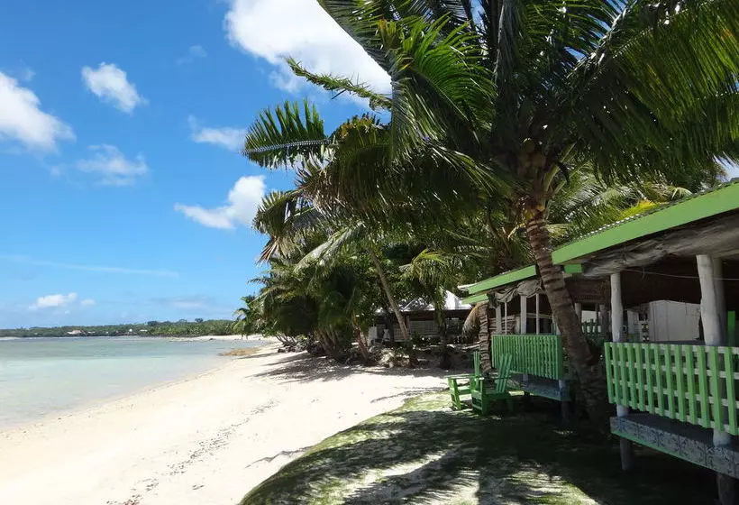 هتل Tailua Beach Fale
