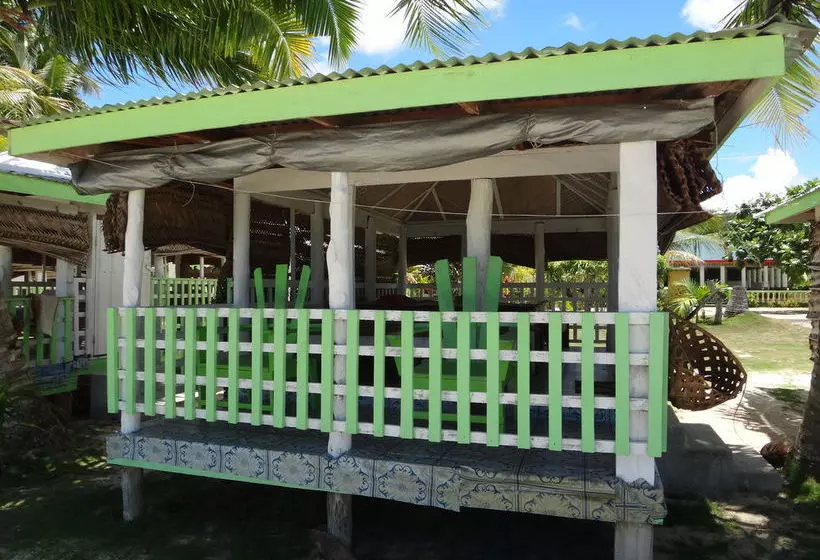 هتل Tailua Beach Fale