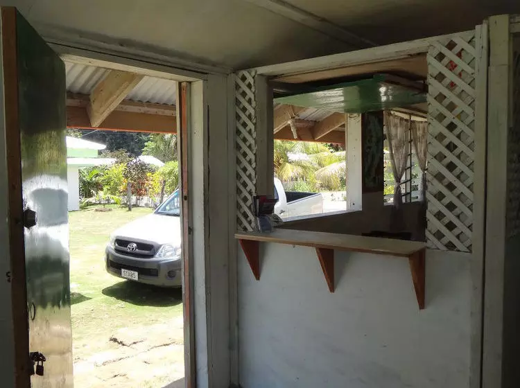 هتل Tailua Beach Fale