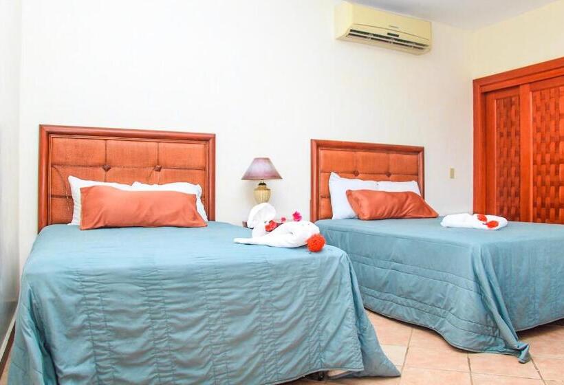 هتل West Bay Colonial