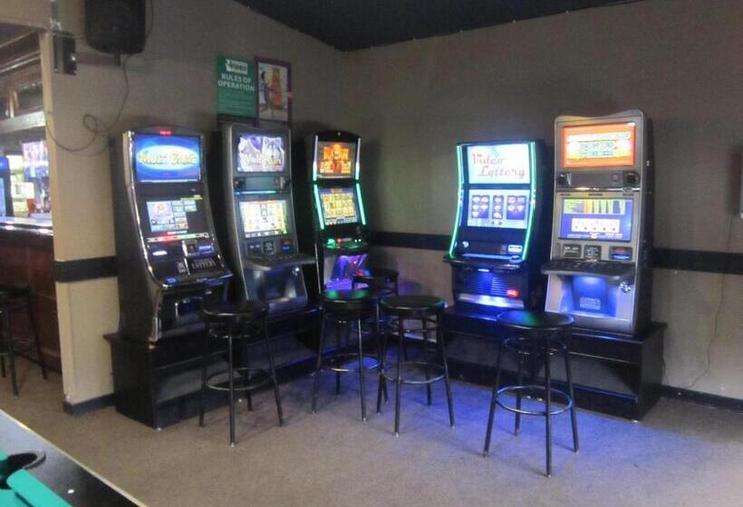 מוטל Battlefords Inn