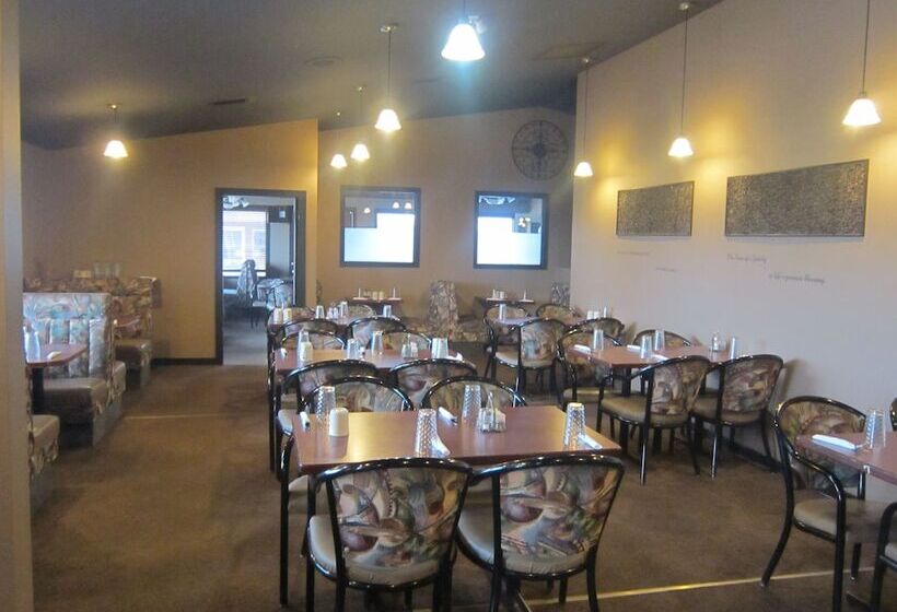 מוטל Battlefords Inn