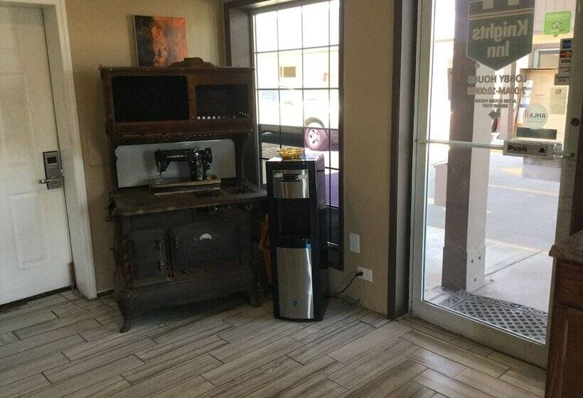 モーテル Rodeway Inn Hermiston Umatilla