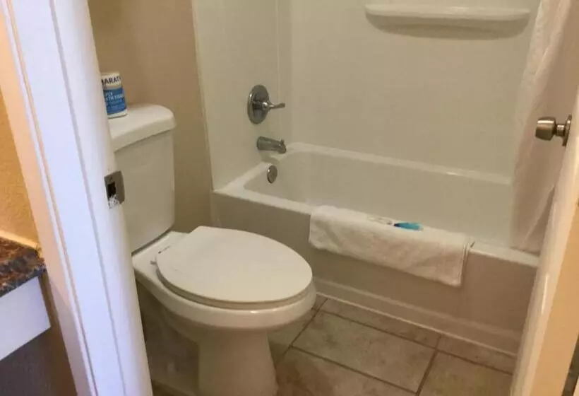 モーテル Rodeway Inn Hermiston Umatilla