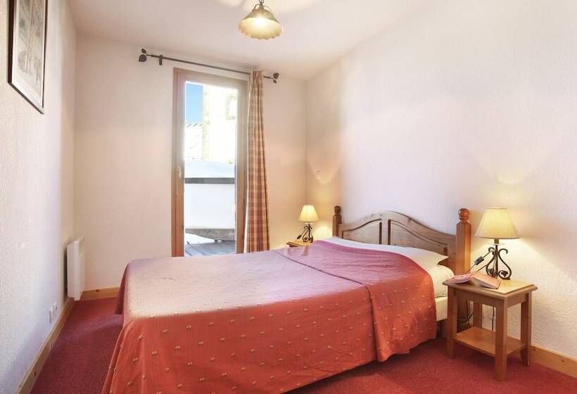 住所 Résidence Odalys Le Village