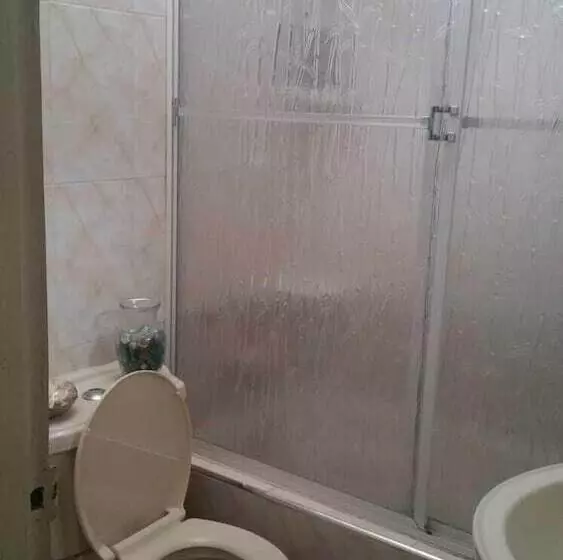 تختخواب و صبحانه Victoria S Place