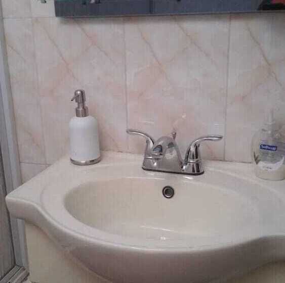 تختخواب و صبحانه Victoria S Place