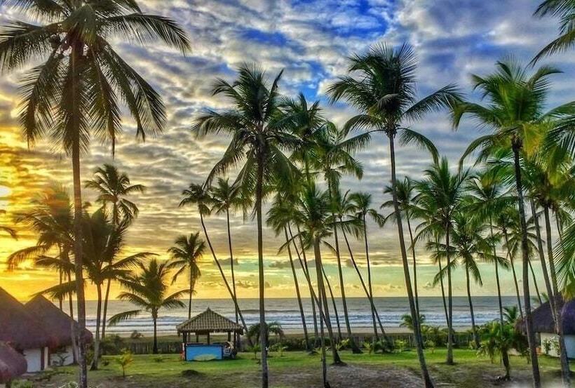 Отель Aldeia Setemares Bangalôs