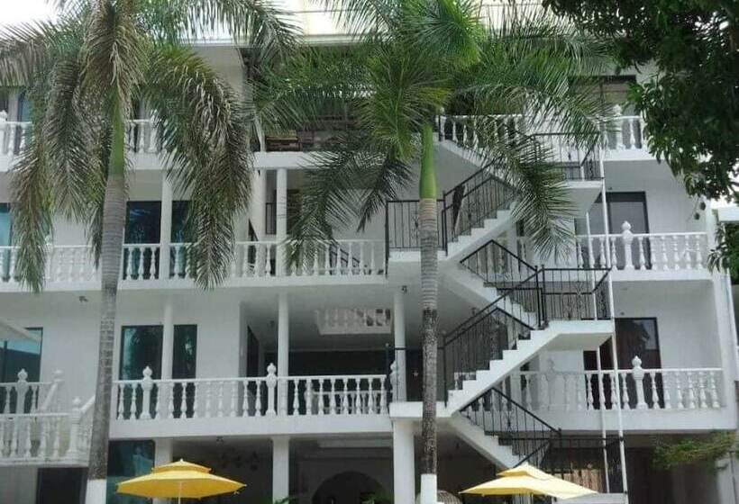 هتل Balcones Villa Fernanda 1