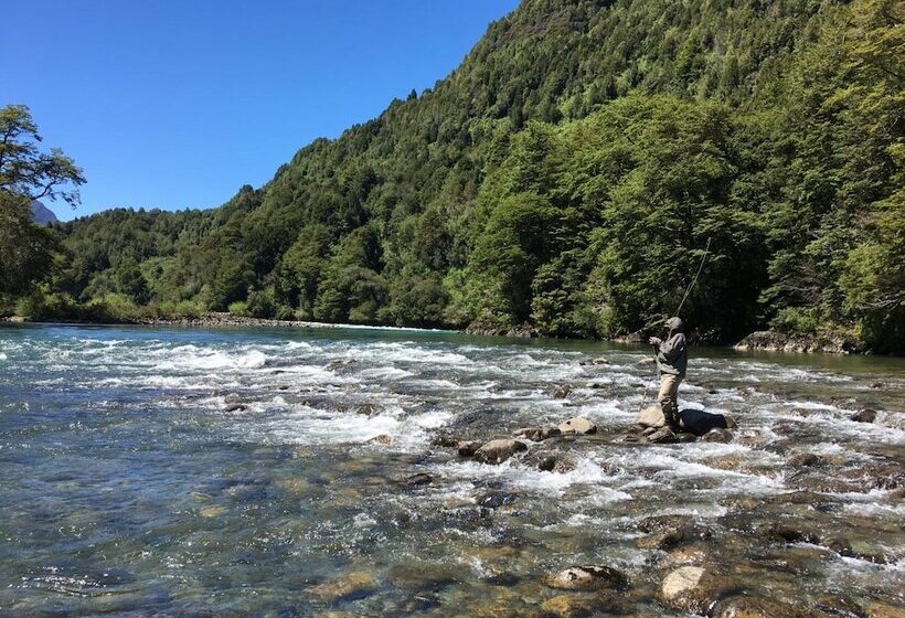 هتل La Casona Puelo Lodge