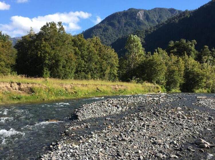 هتل La Casona Puelo Lodge