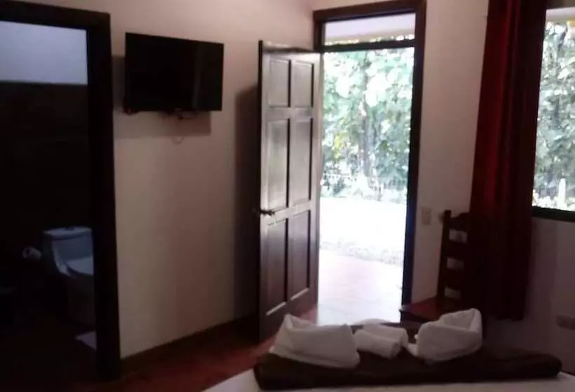 Hotelli La Jungla