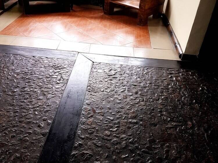 호텔 La Penal Amazon Lodge