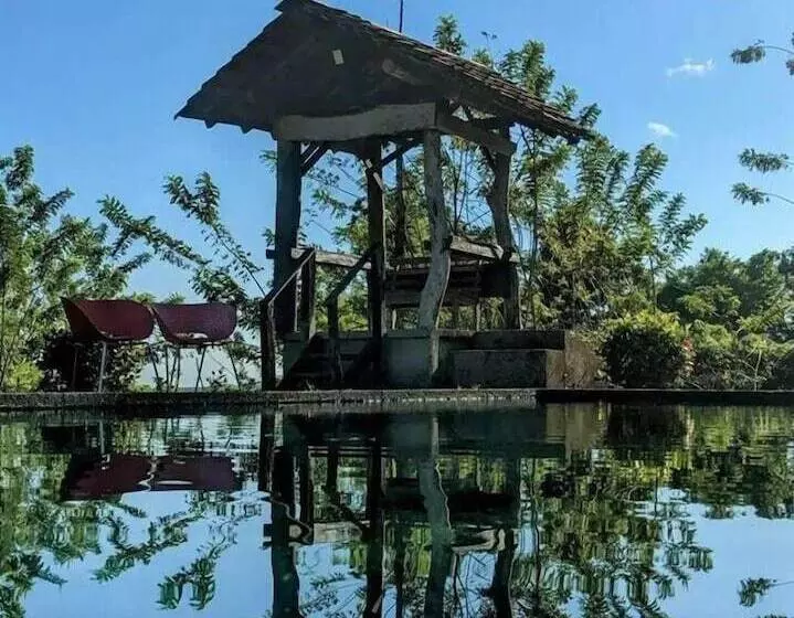 Hotelli Los Gallitos Eco Lodge