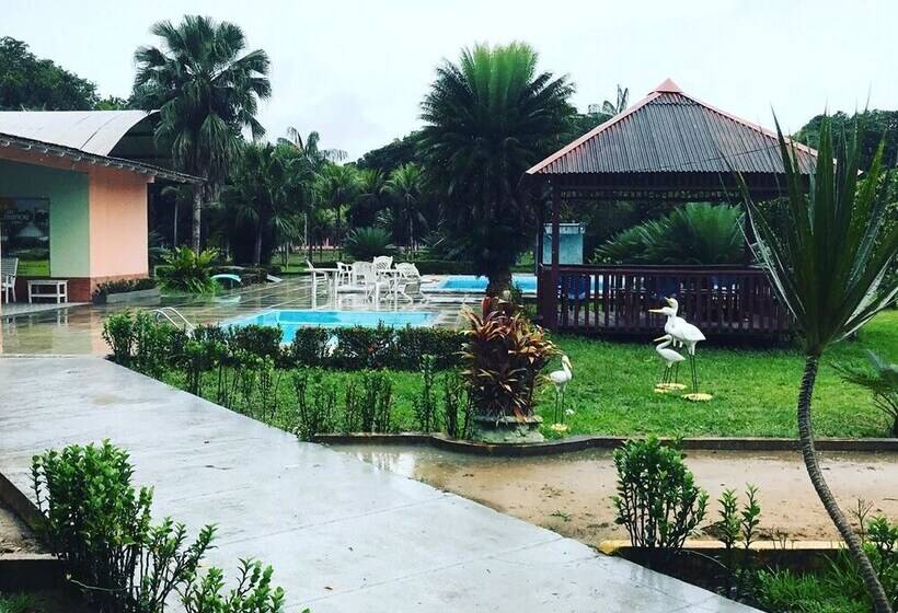 فندق O Jungle Spa E