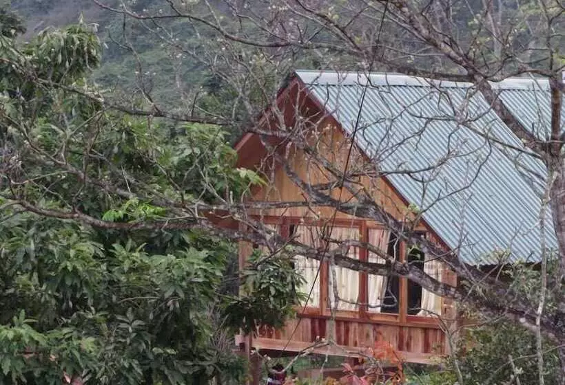 هتل Phong Nha Mountain House