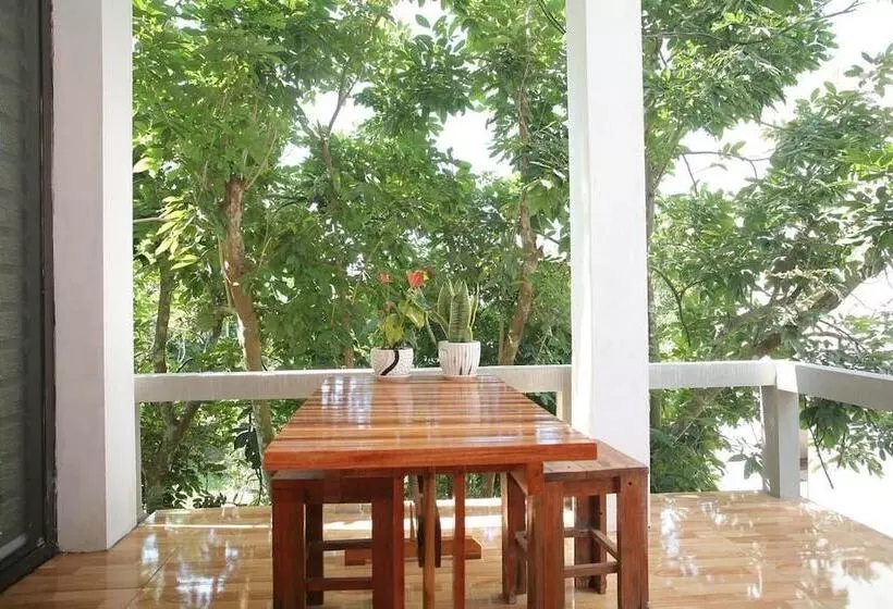 هتل Phong Nha Mountain House