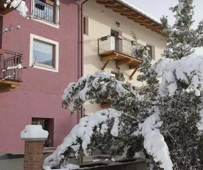 هتل روستایی Agriturismo Gli Elfi