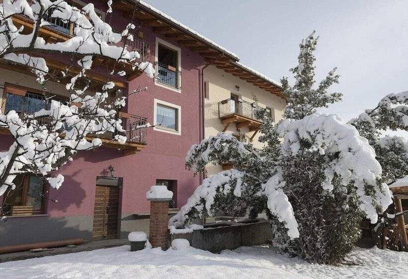 هتل روستایی Agriturismo Gli Elfi