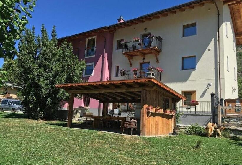 هتل روستایی Agriturismo Gli Elfi