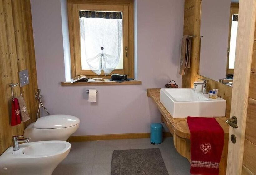 هتل روستایی Agriturismo Gli Elfi