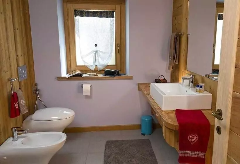 هتل روستایی Agriturismo Gli Elfi